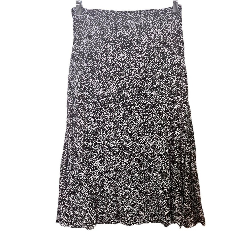 Japna Women’s Black & White Lined Pleated Skirt Elastic Back Waist Size Medium